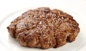 Jak zrobić idealne mięso do burgera - najlepsze przepisy i porady